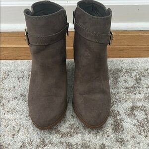 Express Women's Brown Ankle Boots